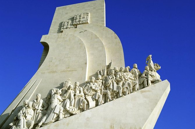 1 to 8 person private tour of Lisbon & Belém & Jerónimos - São Jorge Castle: Walking the Walls for the City Skyline