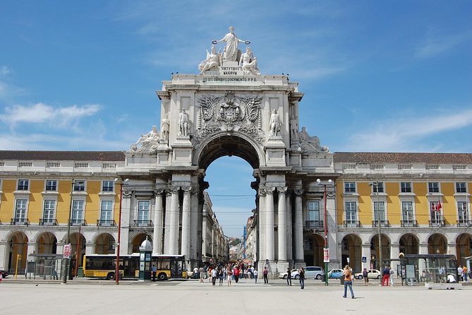 1 to 8 person private tour of Lisbon & Belém & Jerónimos - Transportation, Private Comfort, and the Real Price Question