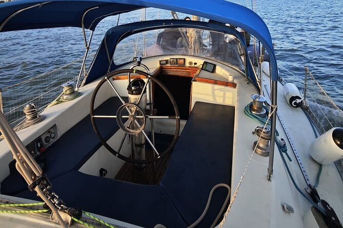 2 Hour Sailboat Sunset Tour by RiverMountain Lisbon - Why this Lisbon sunset sail hits the sweet spot