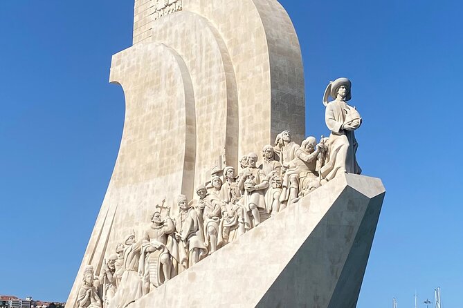 2 Hours Sailing Tour in Lisbon - Alfama and Cristo Rei: the soul of Lisbon and the grand viewpoint