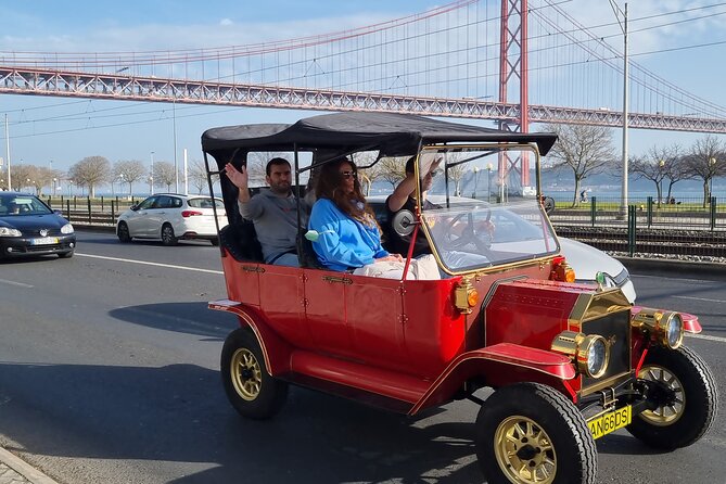 2h Classic Tuk: Discover Lisbon’s Hidden Treasures - Alfama to nightlife edges: Bairro Alto, Bica, Cais do Sodré, and Chiado