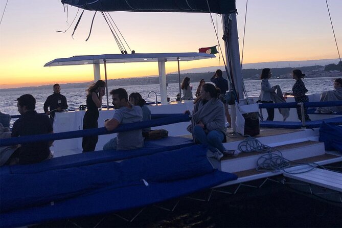 2H Private Sailing Catamaran "Vertigo" Tour in Lisbon up to 18pax - Commerce Square finish: turning the river back into the city