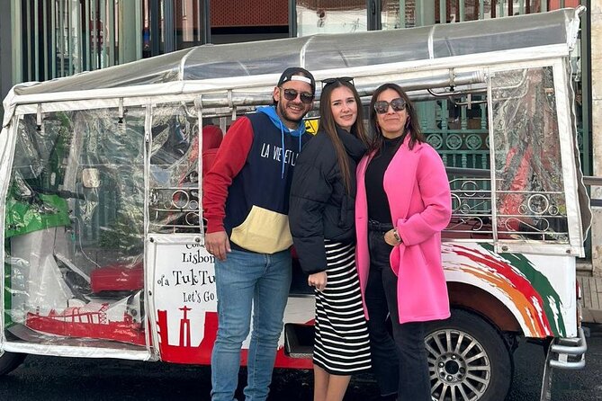 2h Private Tuk Tuk Lisbon: Hidden Wonders & Stunning Views - Miradouro da Senhora do Monte: the high point moment