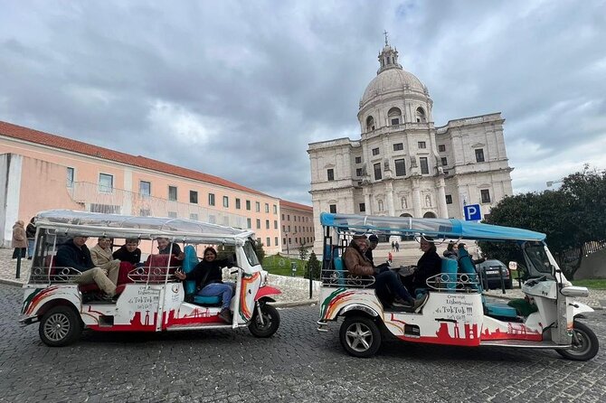 2h Private Tuk Tuk Lisbon: Hidden Wonders & Stunning Views - A unique viewpoint: Miradouro São Pedro de Alcântara