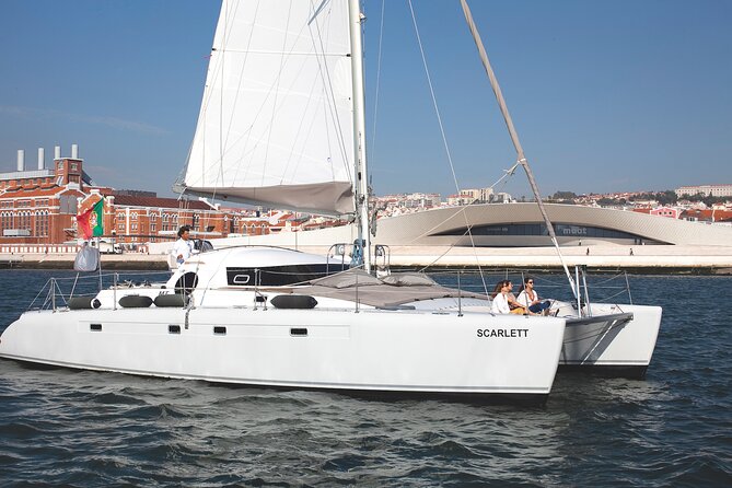 2H Tour on a Private Sailing Catamaran "Scarlett" up to 16 people - Key highlights