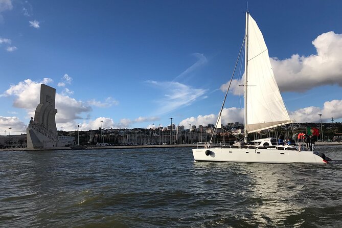 2H Tour on a Private Sailing Catamaran "Scarlett" up to 16 people - Price and value: when a flat-rate charter makes sense