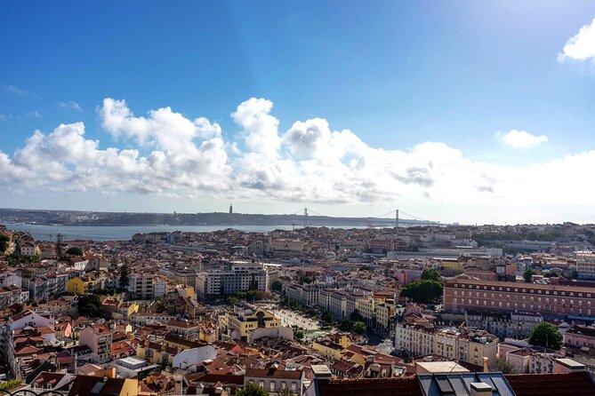 2h “Untouched Lisbon” - Hidden Secrets Tuk Tuk Tour - Stop 2: Rua da Bica and the Elevador da Bica experience