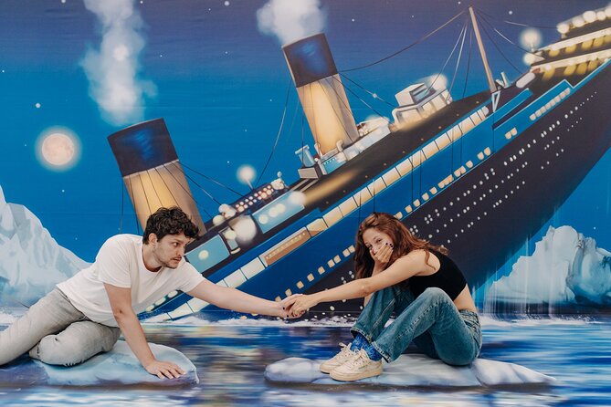 3D Fun Art Museum Lisboa - Staff Help and Photo Options for Solo or Families