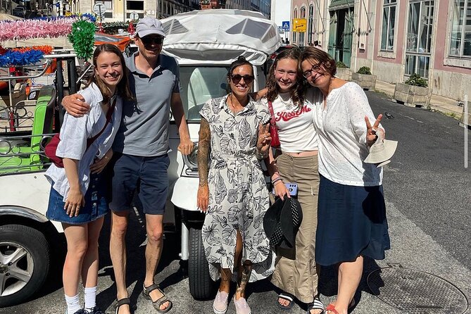 4-Hour Lisbon Highlights: Discover the best by TukTuk - Why Lisbon by TukTuk beats the bus-only approach