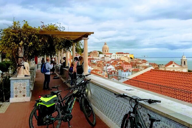 7 Hills and 14 Viewpoints - Lisbon E-Bike Tour - Key highlights at a glance