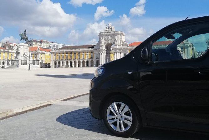 Airport Private Transfer to/from Lisbon - Small details that make or break the pickup