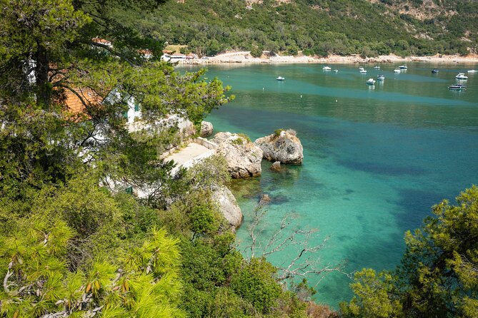 Arrábida: Private Setubal Highlights Tour (Full Day) - Getting there with pickup and a private pace