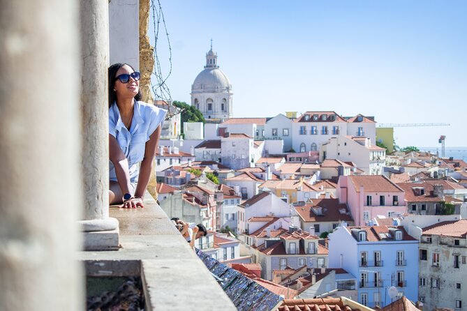 Authentic Photo Experience in Lisbon with a Local Photographer - Alfama or Praça do Comércio: Where the 45-Minute Session Fits