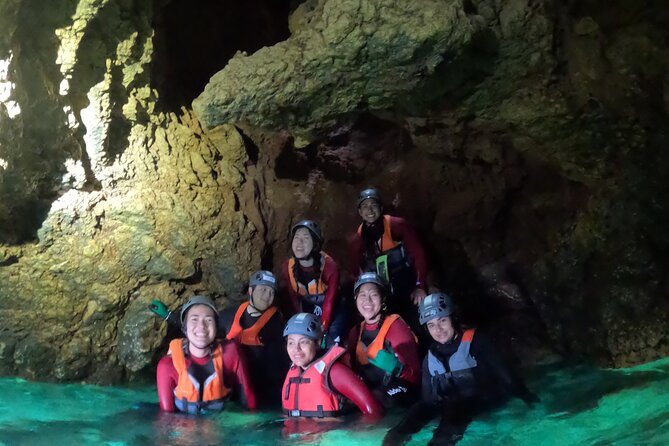 Award Winner Premium Kayak and Coasteering Adventure with Lunch - Lunch with homemade port wine, plus snack support