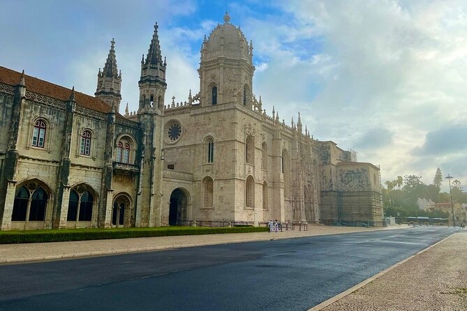 Belém and Jerónimos Monastery Private Walking Tour & Ticket - Key highlights you should care about