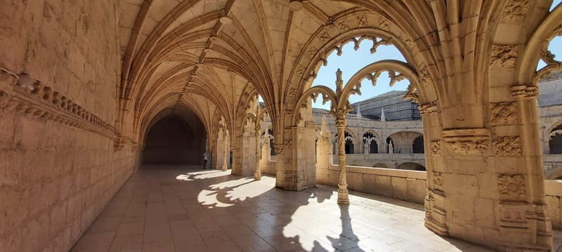 Belém: Jeronimos Monastery, Tickets and Guided tour - Monument to the Discoveries: The Quick 40-Minute Scale Check