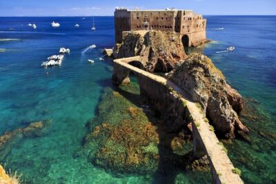 Berlengas Island Catamaran Tour – Round Trip