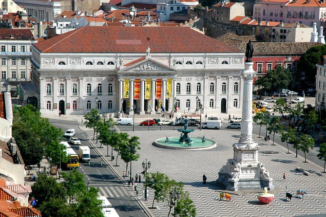 Best of Lisbon Small-Group Tour - Santa Justa Lift and Chiado: between sightseeing and shopping streets