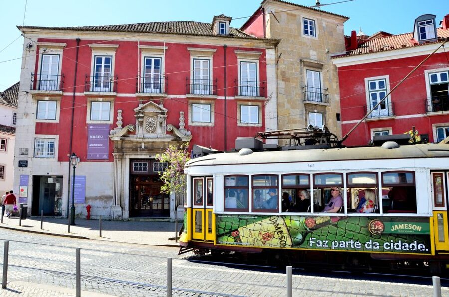 Best of Lisbon Walking Tour: Rossio, Chiado & Alfama - Key highlights you will care about
