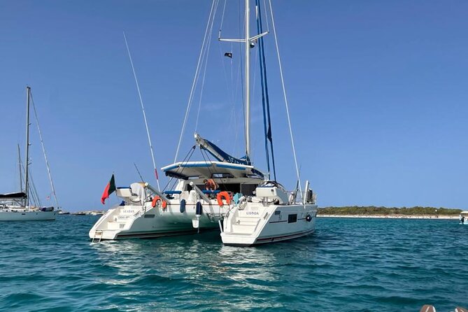 Boat Rental on a Luxurious Catamaran in Lisbon - Key highlights before you go