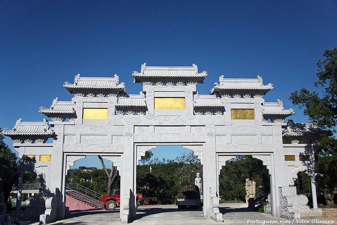 Buddha Eden Garden and Óbidos village in Portugal (70km of Lisbon) - Getting picked up, and why the guide matters