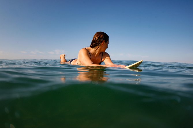 Capifórnia Surf Experience - Lisbon - When the Waves Look Small, Your Lesson Still Works