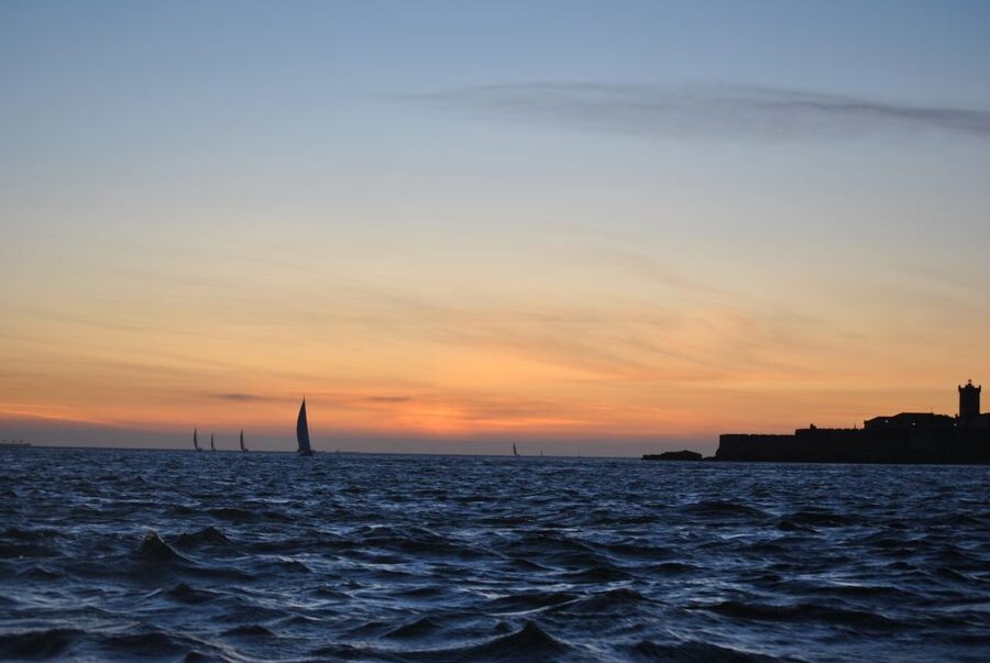 Cascais: 2-Hour Private Luxury Sunset Cruise with a Drink - Key Highlights Worth Planning For