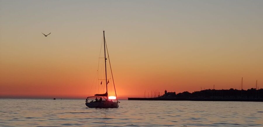 Cascais: 2-Hour Private Luxury Sunset Cruise with a Drink - Who This Private Cruise Suits Best