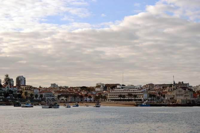 Cascais Private Sailing 2h Cruise with a drink - Value: Is This Private Charter Worth $540.66?