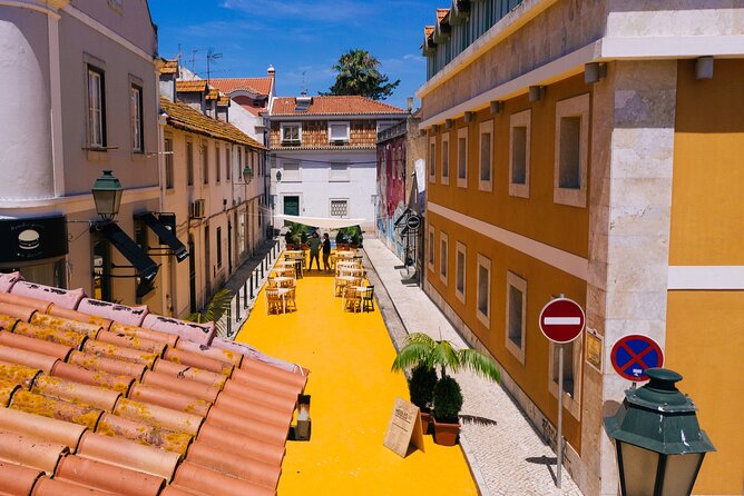Cascais Scavenger Hunt and Sights Self-Guided Tour - Stop 1: Marina de Cascais, Where the Hunt Begins