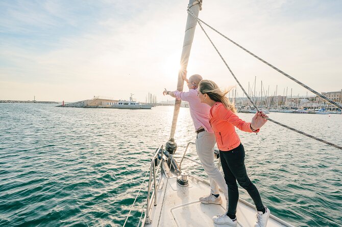 Charms of Lisbon: Alfama Tapas Tour & Sunset Sailing with Wine - Sunset sailing on the Tagus with wine: what you should watch for