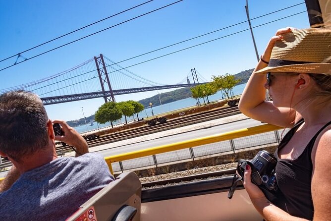 City Sightseeing Lisbon Hop-On Hop-Off Bus Tour & Bookable Extras - From Marquês Pombal to Eduardo VII: start with views and breathing room