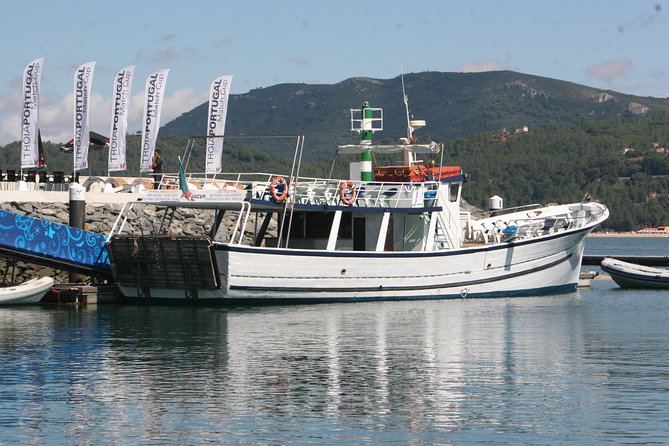 Classic Yacht Experience in Lisbon with portuguese wine - Price and value: what you are paying for at $32.41