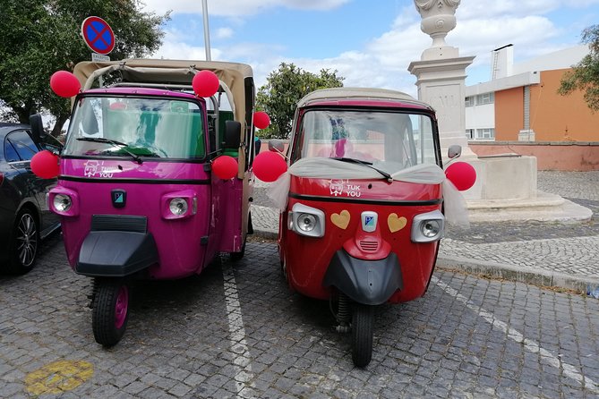 Discover Lisbon by Tuk Tuk Tour - The “Crossing” Moment and How the Tour Sets Up Alfama