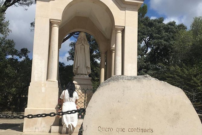 Divine Fátima Full Day Private Tour from Lisbon - Valinhos: prayer time, the Angel’s site, and an optional Stations of the Cross walk