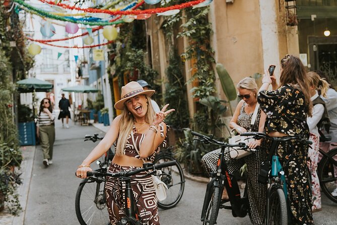 E-bike Tour Lisbon Essential - Mosteiro de Sao Vicente de Fora: a short stop with big meaning