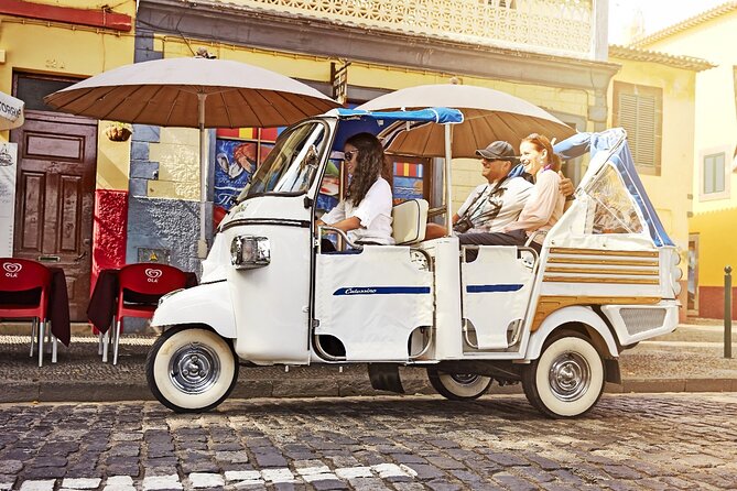 East to West Tour in a Tukxi - Key highlights at a glance