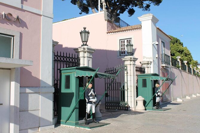 Eco Car Twizy Tour - Lisbon Downtown and Belém with GPS Audio Guide - Key Things That Make This Twizy Tour Different