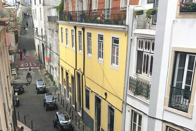 Eco Car Twizy Tour - Lisbon Downtown and Belém with GPS Audio Guide - Should You Book This Eco Car Tour?
