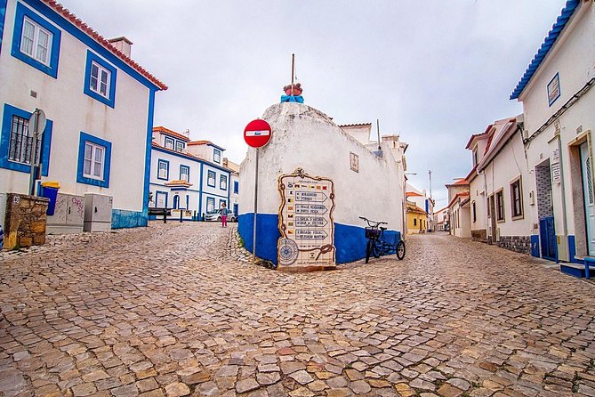 Ericeira, Azenhas and Mafra Palace Private Tour from Lisbon - Azenhas do Mar: a short cliff stop with big photo payoff
