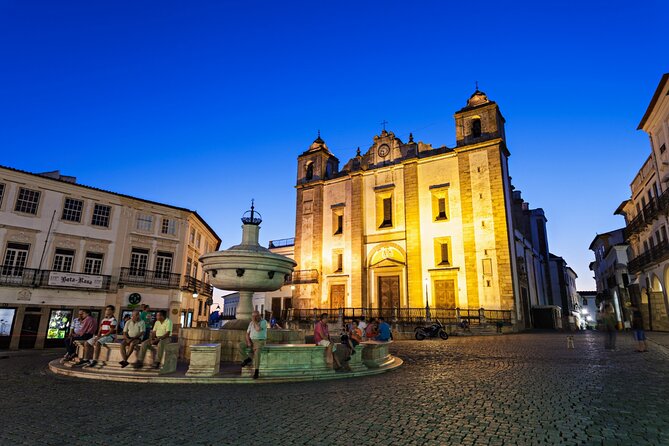 Évora the Heart and Soul of South Portugal - Capela dos Ossos: the famous skull chapel and the message behind it
