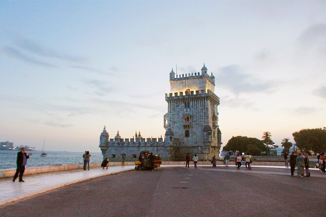 Exclusive & Private Boat Tour: Lisbon Highlights from the River - Skippers, Safety, and the Blanket Reality Check