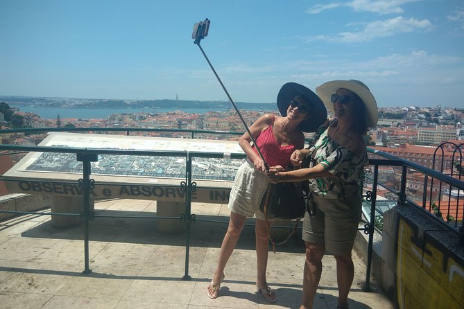Expert Lisbon Tour with Local Guide in Private Eco Tuk Tuk - Baixa and the 1755 Earthquake Rebuild: Lisbon’s City Grid Logic
