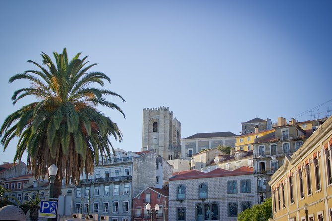 Express Lisbon | City Center and Old Town Tuk Tuk Tour - Graça Belvederes Near São Jorge, Plus the 28 Tram Story