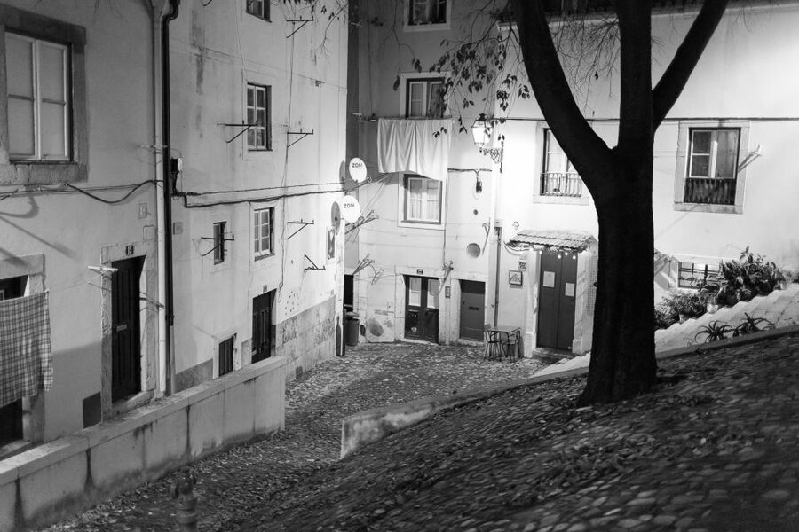 Fado: Musical Walking Tour with Food & Live Show - Practical Tips So You Enjoy Every Step