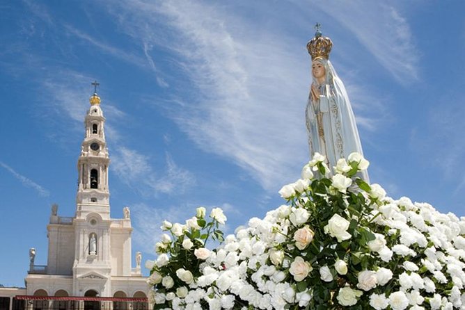 Faith and Heritage: Fátima, Batalha, Nazaré, Óbidos from Lisbon - Fátima Sanctuary and Capela das Aparicoes: Seeing Portugal’s 1917 Story Up Close