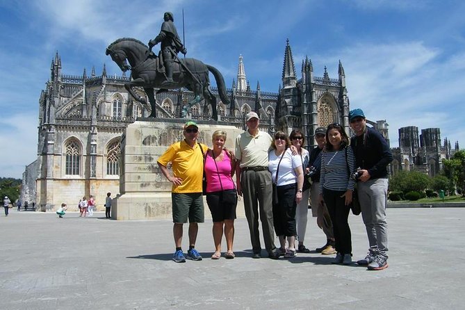 Fátima – Batalha – Nazaré – Óbidos: FAITH, HISTORY, AND BEAUTY - Nazaré lunch and Praia do Norte views, the Atlantic reality check