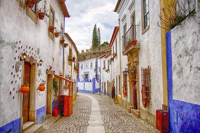 Fatima Obidos and Nazare Private Personalized Experience - Alcobaça Monastery: A Free Entry Break for the Mind