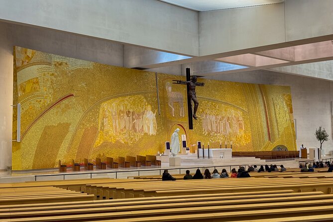 Fátima Sanctuary & Little Shepherds' Village from Lisbon - From Praça da Figueira to Fátima: Early Pickup and a Small Van Ride