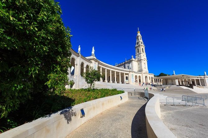 Fatima Sanctuary Private Tour from Lisbon - What the schedule feels like on the ground